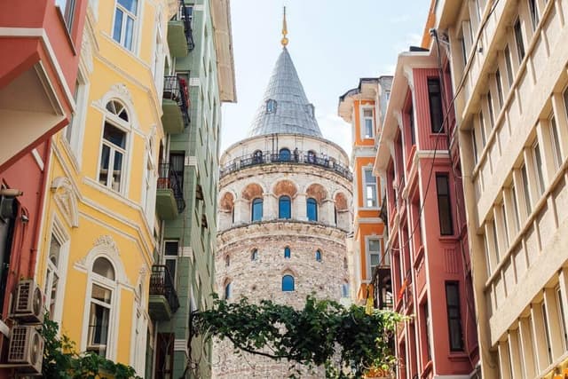 Private  Istanbul Tour Beyoglu forth image