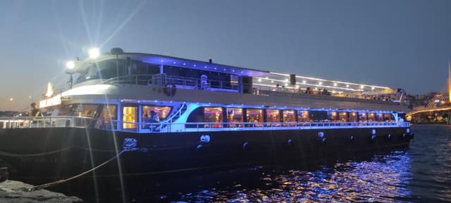 peral bosphorus cruise Image