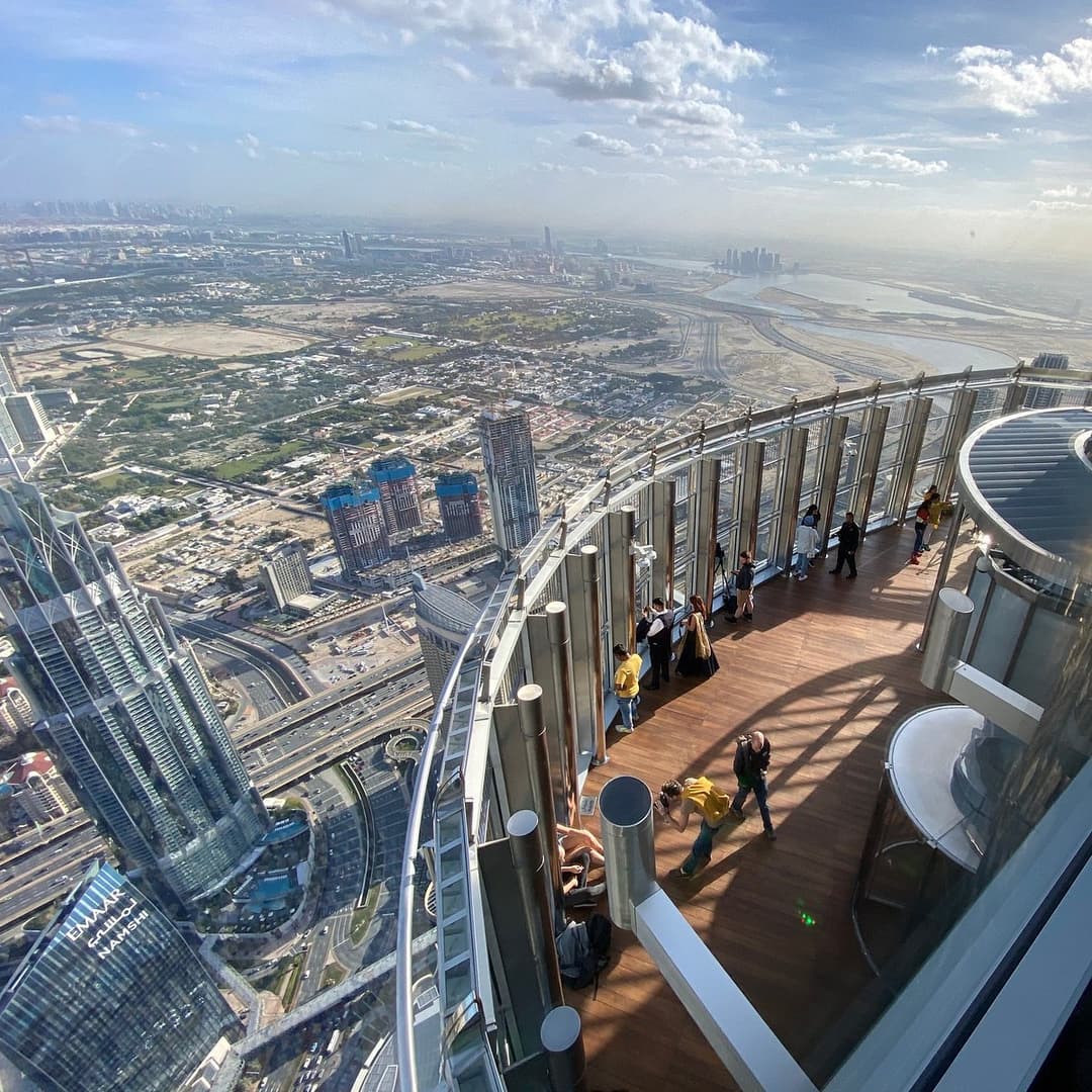 Burj Khalifa Tickets third image